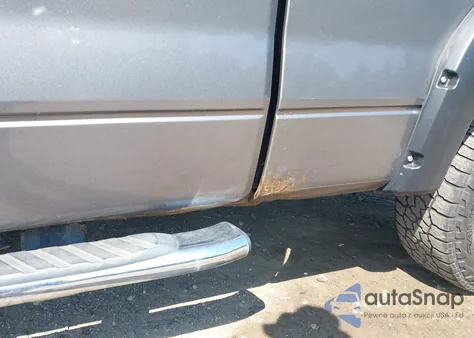 2010 Ford F-150 Fx4/Lariat/Xl/Xlt z USA, uszkodzony, nr VIN 1FTFX1EV5AFB63662